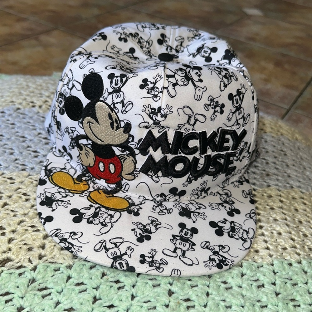 Disney Mickey Mouse Flat Brim SnapBack Hat Cap